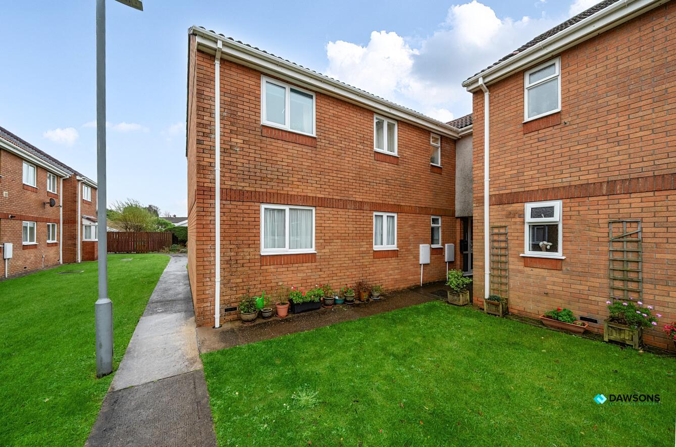 Tudor Court, Murton, Swansea, SA3 3BB